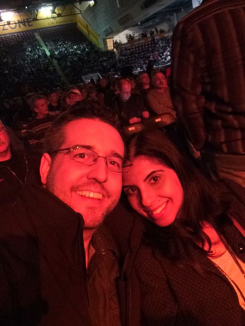SalmaGrondin's tweet photo. With my sweetie @sg7825 waiting for ZZTOP to come on stage! #secondrowseats http://t.co/zFbWfPy5oM