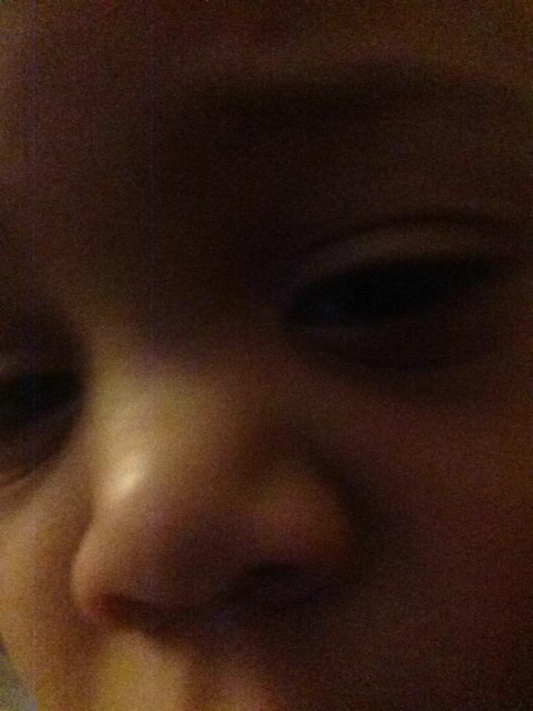 SainAsylum's tweet image. Gabe has my phone...#HackTime