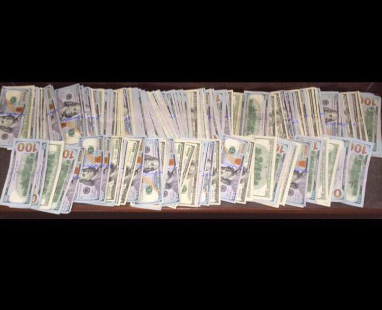 Wheatmoney's tweet image. 200RT!!!!!

Next college play released #fakefam 

#WheatMoney