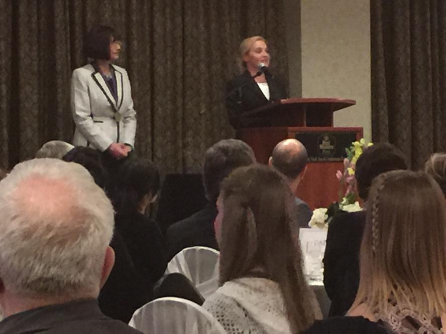 CFUWBrantford's tweet photo. #iwdnv Coleen Miller receiving her award...a Woman of Excellence http://t.co/tOM2tvNsg3