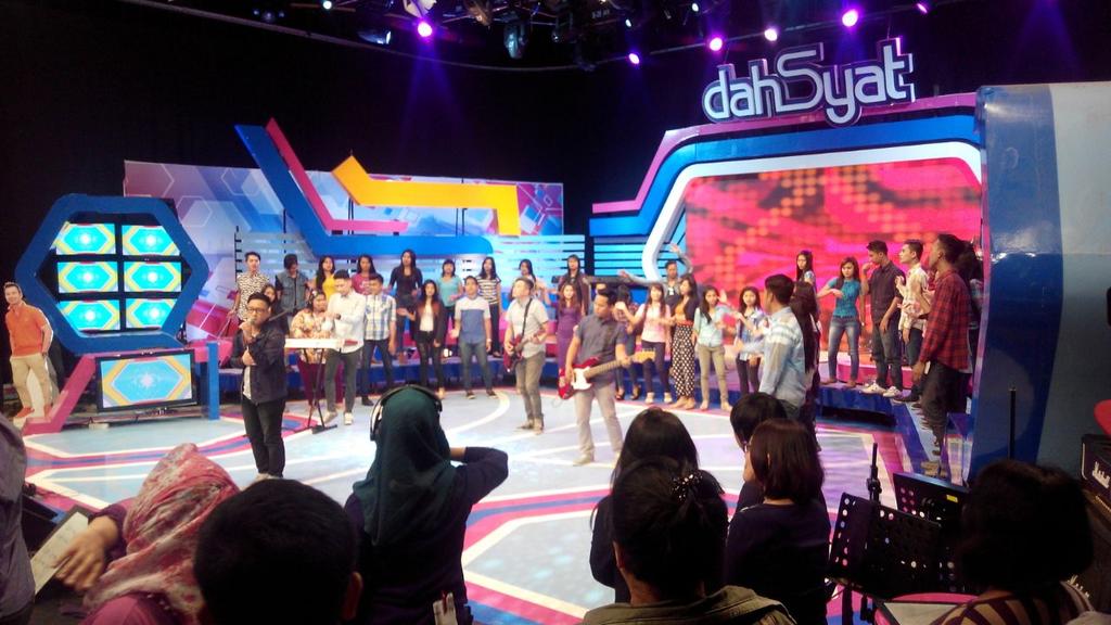 infodygta's tweet photo. ini photo mimin, mana photo mu?? #CintaAkuMenyerah #DAHSYAT http://t.co/0KjLuuivNm
