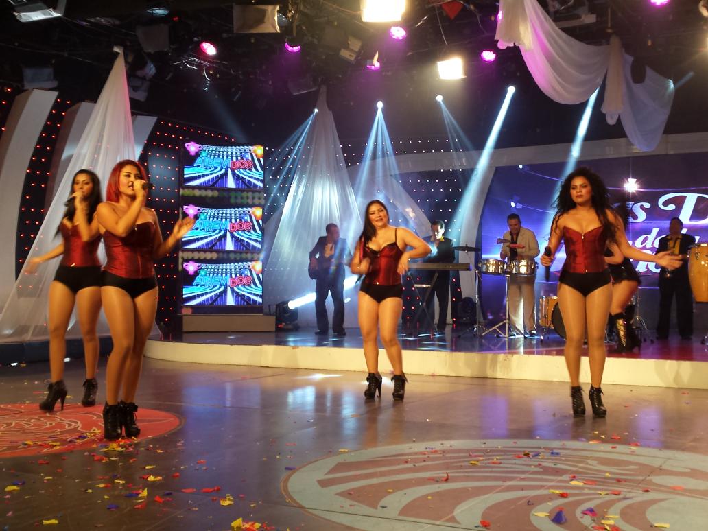 tcsoyelmejor's tweet image. ¡Sigue bailando! En este miércoles de repechaje los grupos lo están dando TODO.¿Tiene tu favorito? #LasRedesSeAtreven