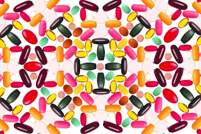 TeenVogue's tweet photo. The 5 Vitamins That Will Actually Help Your Beauty Look: http://t.co/ryVqzgq8H4 http://t.co/ilindBzUEL