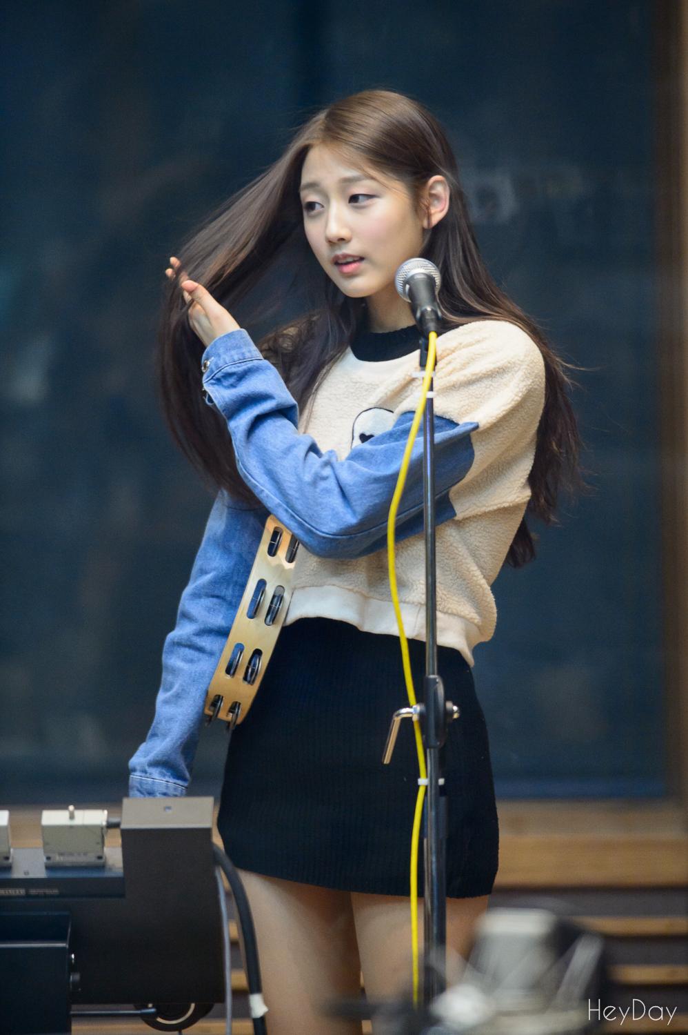 B_TgXBEVEAEkVIF.jpg:large