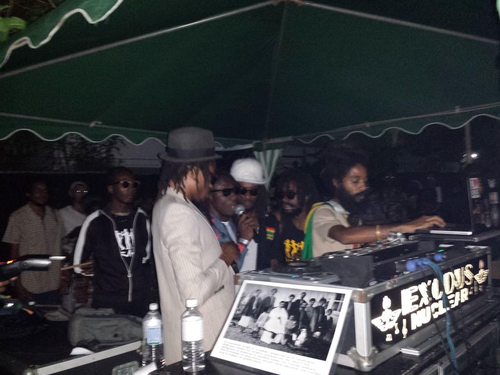 Amoy_Mcqueen's tweet image. No-Maddz on the mic #Dubwise #Tikihut #HopeRoad