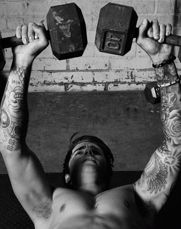 tributetweetss's tweet photo. Justin's men's health Photoshoot appreciation http://t.co/LUgF5itn4m