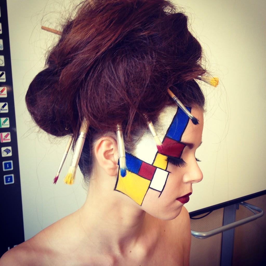 cindydorchies's tweet photo. Examen maquillage pro #makeup http://t.co/fEU1Junsu3