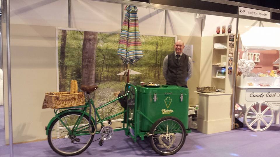 Enjoyed our time handing out our delicious gelato.
#gelato #icecream #tricycle #scottishweddingshow #wedding #bride