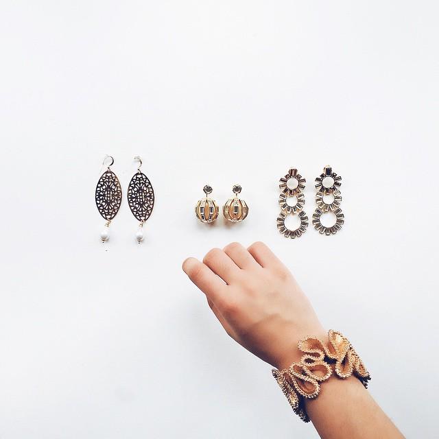 Isharya's tweet photo. decisions, decisions
@viewfromaboveandbelow takes her pick of #isharya’s #discomirror #earrings in our #tentacle cuff http://t.co/KZKv8LAzy6