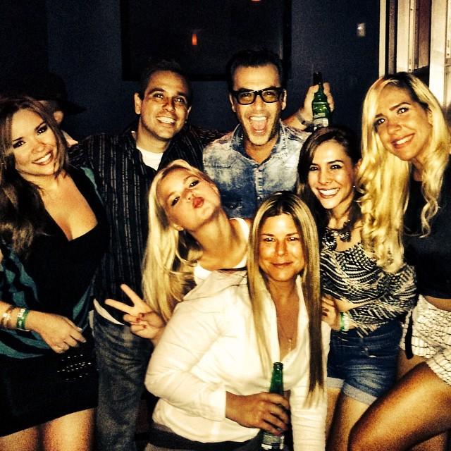 957miami's tweet image. I95.7 #TEAM @humbertoelgato @arletteborrelly @velamusica @gigidiazlive @djlazarolorenzo @kmarieradio @carosantamari…