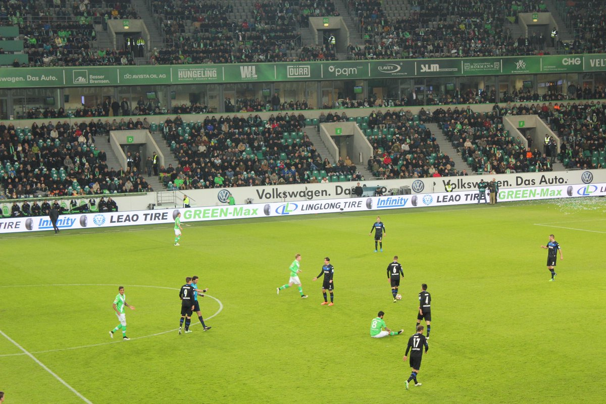 Linglong Tire--Senior Sponsor of VfL Wolfsburg!! http://t.co/IuVTYTjX3T