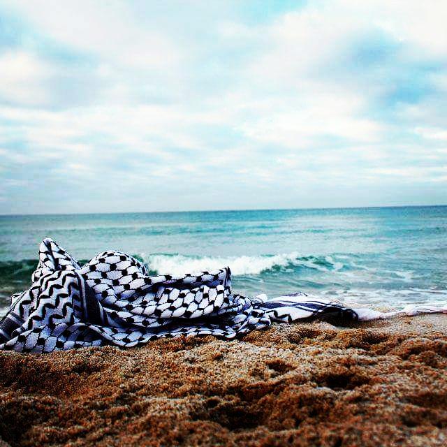 بنتمنالكم نهاية اسبوع جميلة 😄 😄 

Have a nice weekend everyone 💙 💛