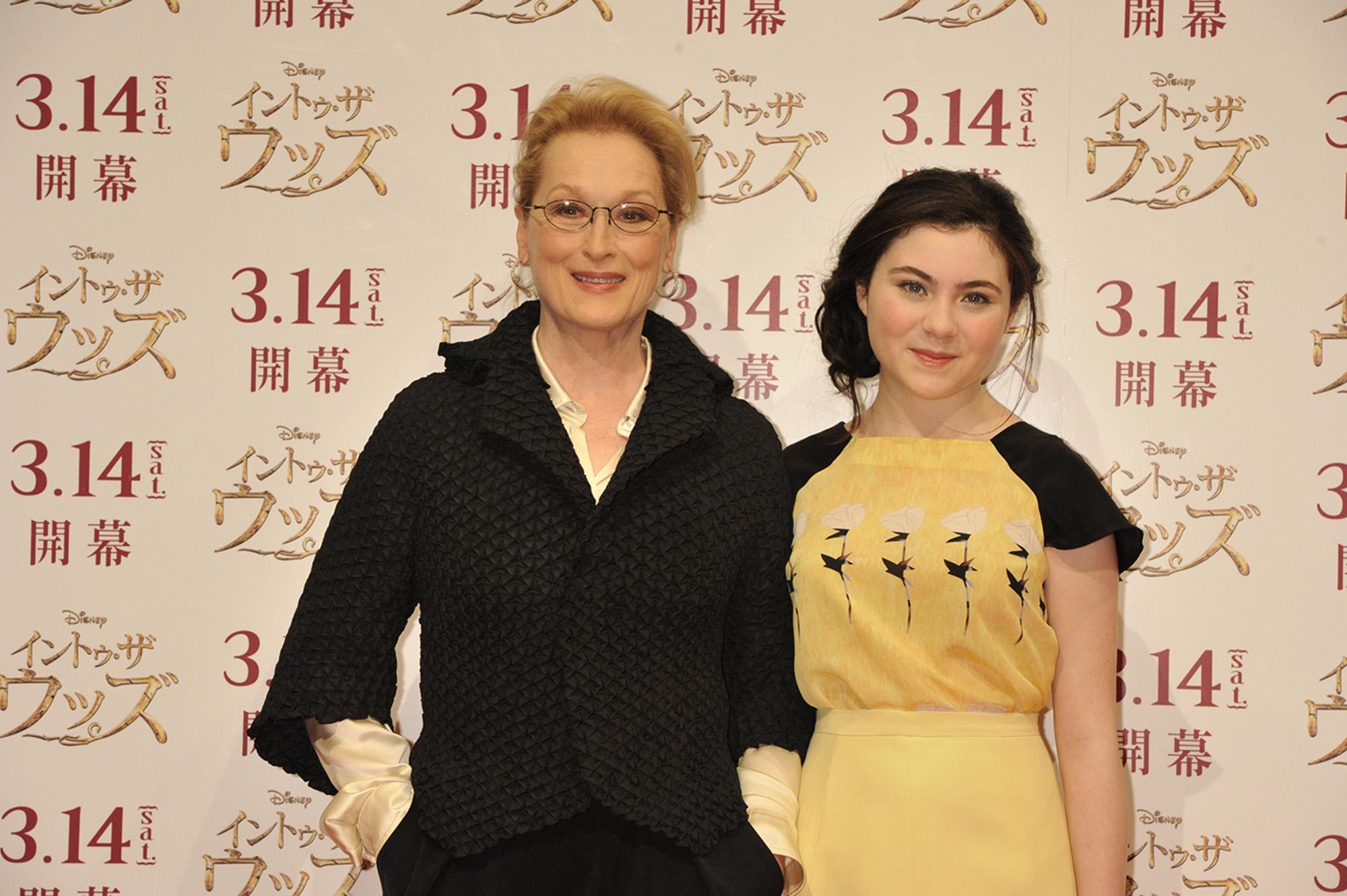 ディズニー スタジオ メリル ストリープ 断り続けてきた魔女役を初めて引き受けた理由とは イントゥザウッズ の来日記者会見が行われ 魔女役のメリル ストリープ 赤ずきん役のリラ クロフォードが登場 Http T Co Hjwtjblkb0 Http T Co