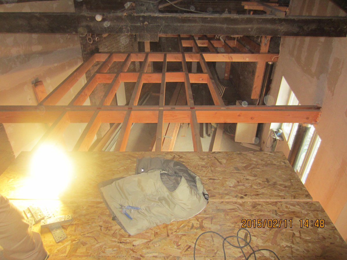 JeanGrell's tweet image. Modification de la charpente