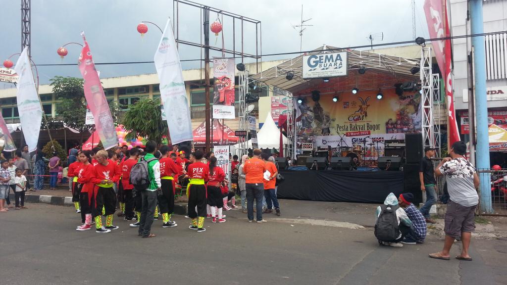 Ayo nampir ke panggung kita di @CgmFest ! Sudah dimulai nih #CGMFest2015