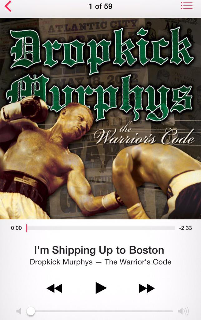 VanossGaming's tweet photo. Just gonna put this on repeat all flight. http://t.co/A6wdnKsVCi