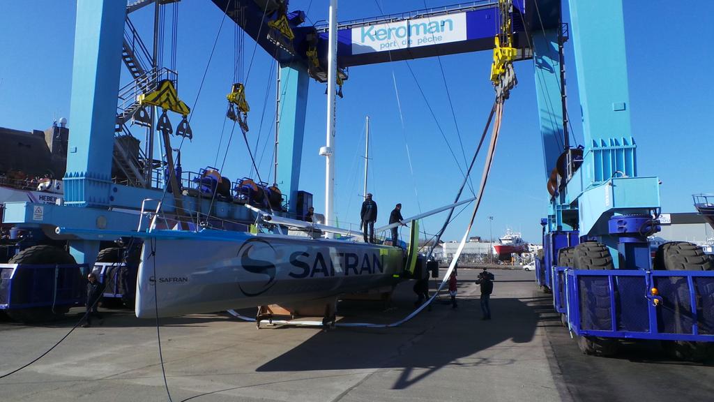 #NewSafran : Mise à l'eau dans quelques minutes ! #SafranSailing #Twailors #Voile