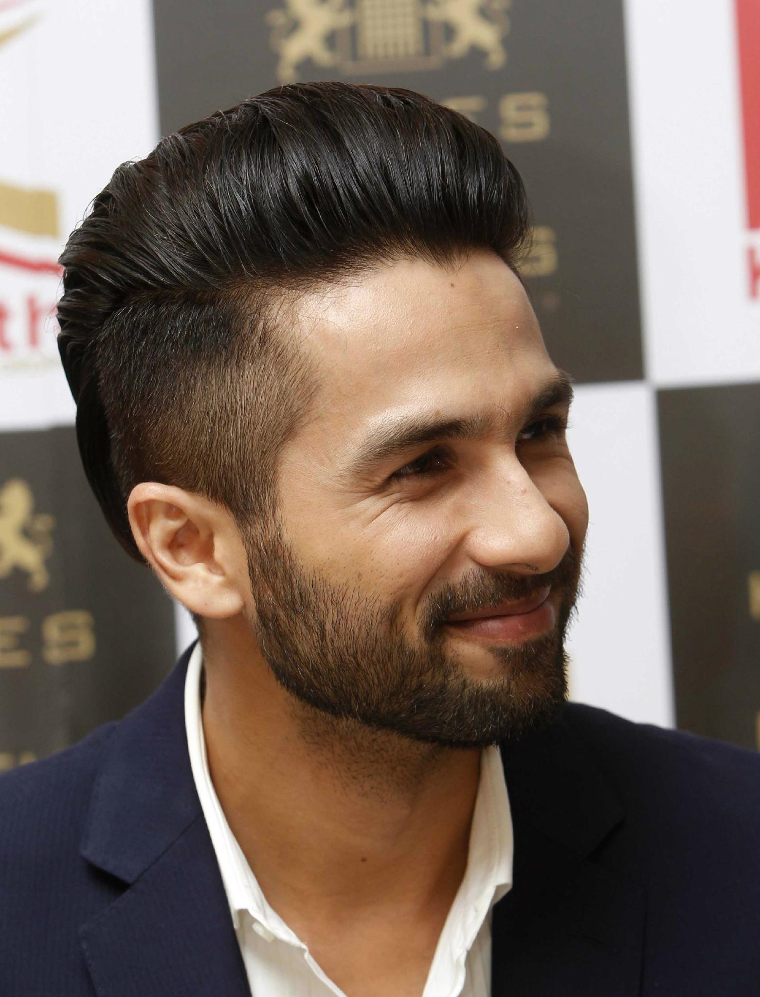 Shahid Kapoor Crazy Fans  Hairstyle  shahidkapoor trowback  shahidkapoor mirakapoor mishakapoor zainkapoor shanatics bollywood  shahidkapoorcrazyfans  Facebook