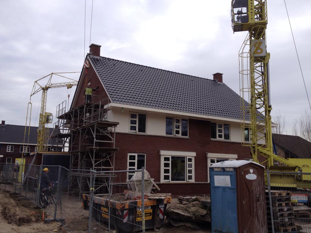 Volop bouwactiviteiten aan de #Vanpallandtlaan in #Wezep @GroothuisWonen <a href="/koopmansbouw/">Koopmans l TBI</a>
