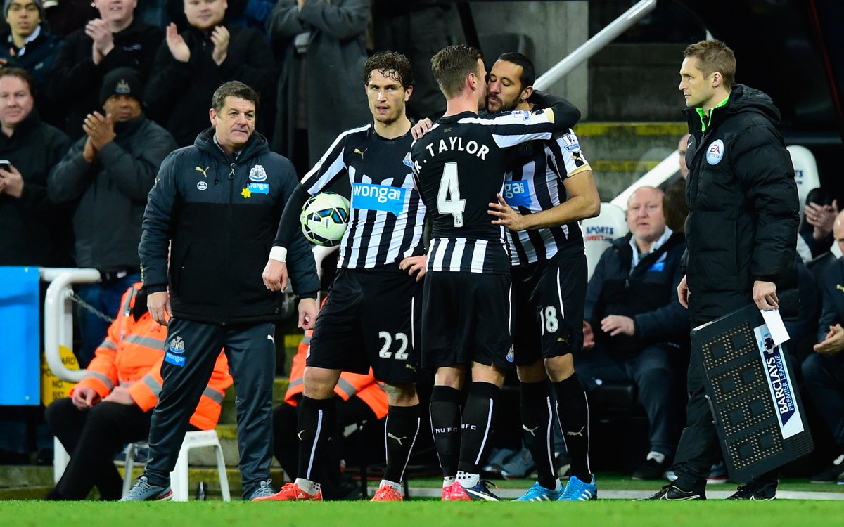 fifacom_es's tweet photo. Emotivo regreso al fútbol del argentino @elgalgojonas: http://t.co/HGOI6qNuPi #WelcomeBackJonas http://t.co/7tjnl2SJNO