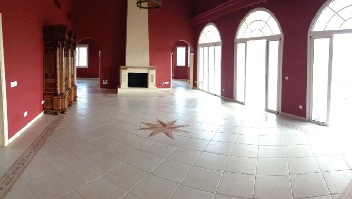 SpainLink's tweet image. #Benahavis #Marbella #Luxury #Spain 6 Bes, 5 Bathrooms,  409m2, Swimming Pool #PuertoBanus #Golf €1,155,000.00