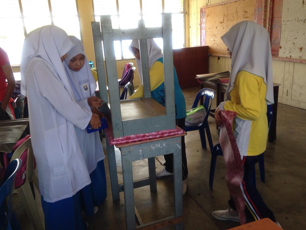 Hanis_sofiah_00 tweet picture