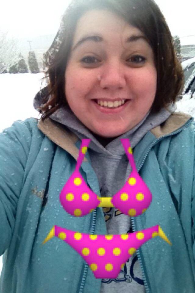 ClaireAnne12's tweet image. Good morning from balmy, beautiful NY! 😄😂 #IveLostIt