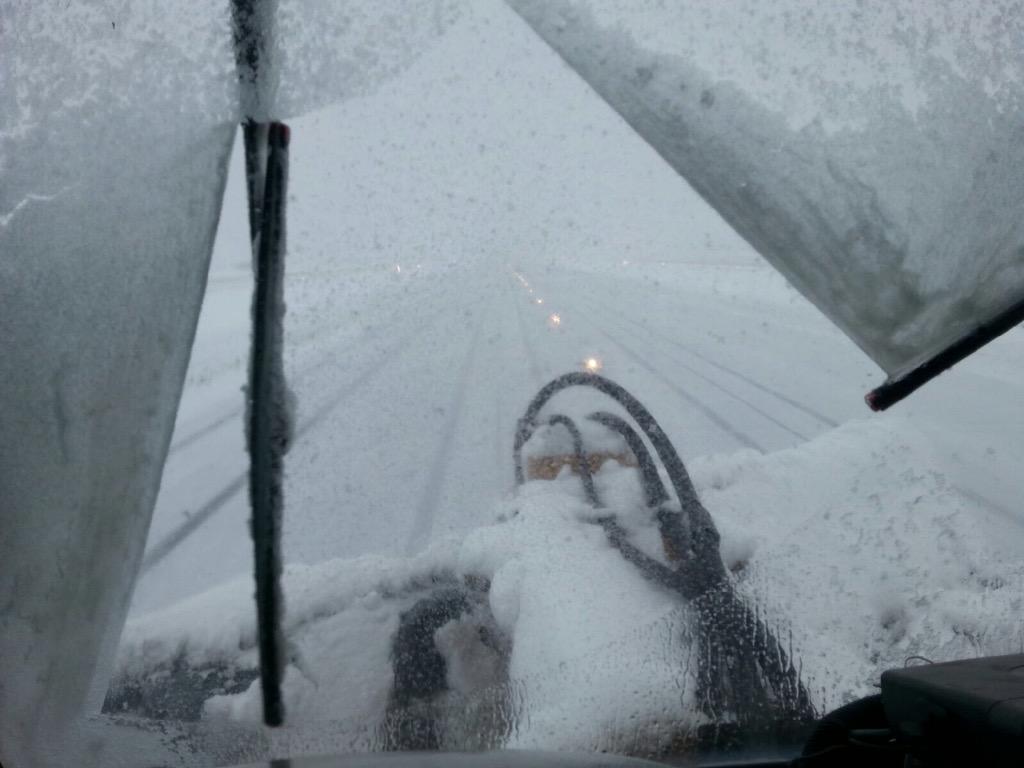 HIA #weatherwarriors are working to clear runway, visibility is low.  #springin15days (please hurry)!