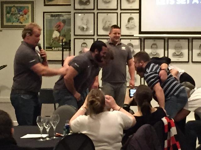 MillHillRFC's tweet photo. Our guy Damo in the stripes packing down against @chipifigallo at the #FrontRowevent last night @sarriessupport http://t.co/1uZNeAQ92l