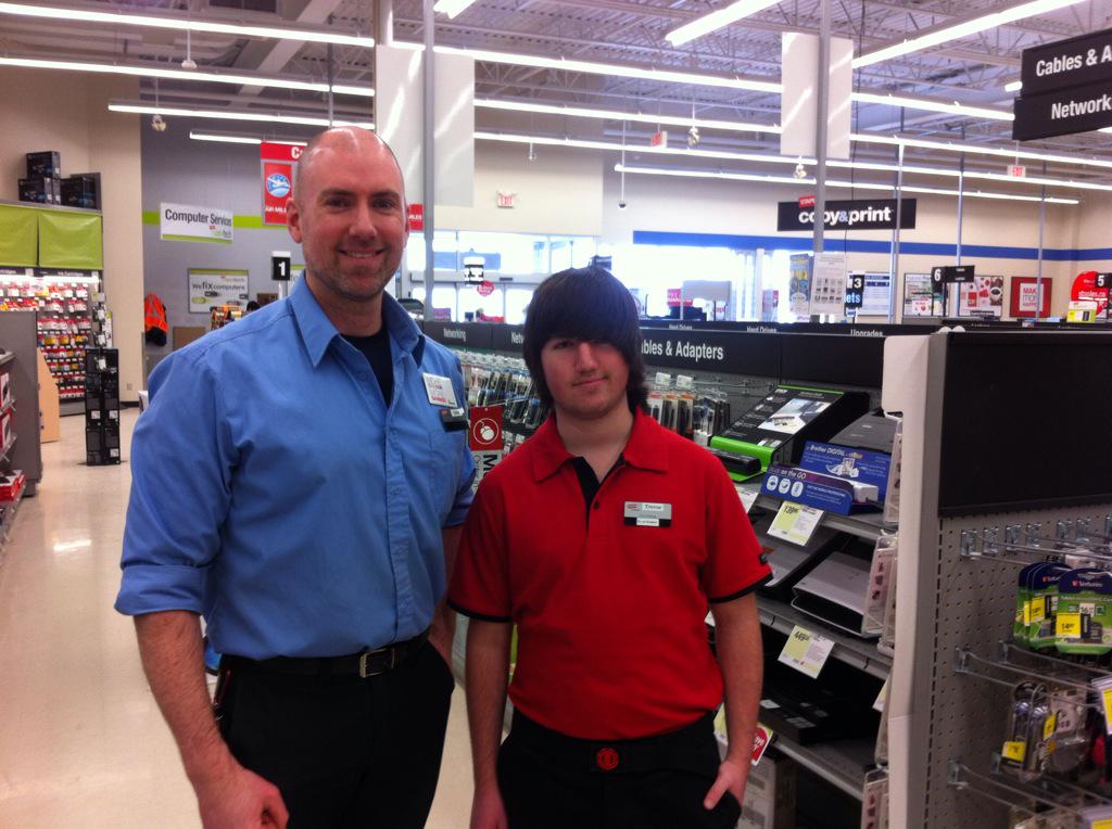 Trevor coop student and manager Grant at the Waterdown staples! Great community partners <a href="/StaplesCanada/">Staples Canada</a>