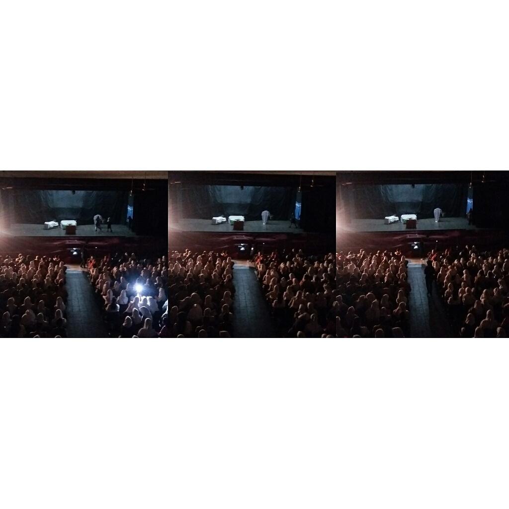 Alhamdukllillah semua tiket sold out,terimakasih semuanyaaa💕😙😃😀🙌