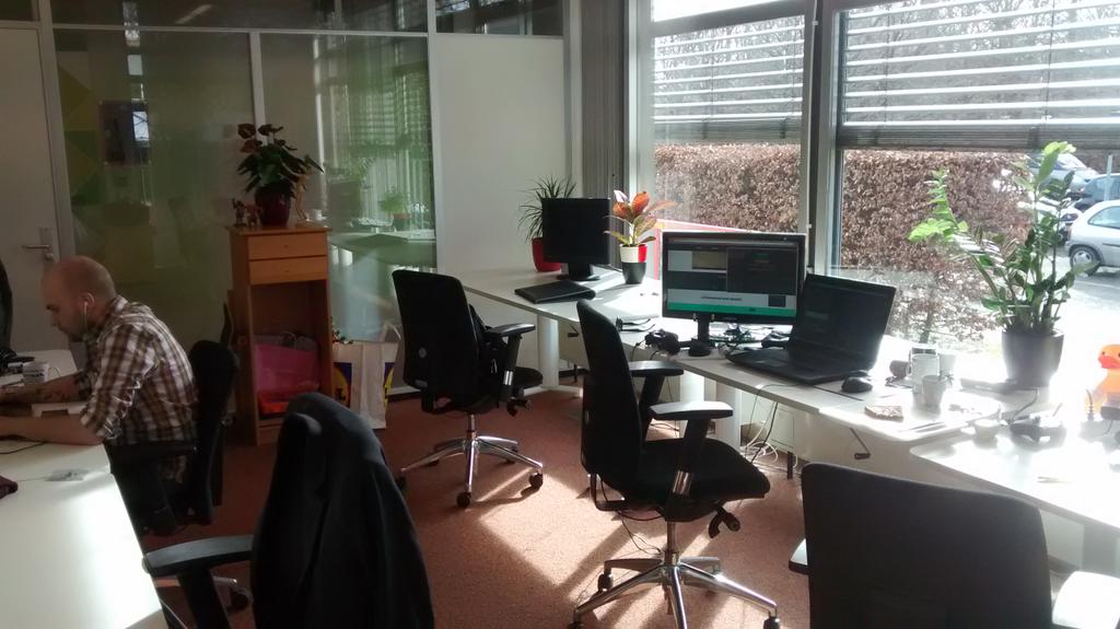 Embedded image permalink