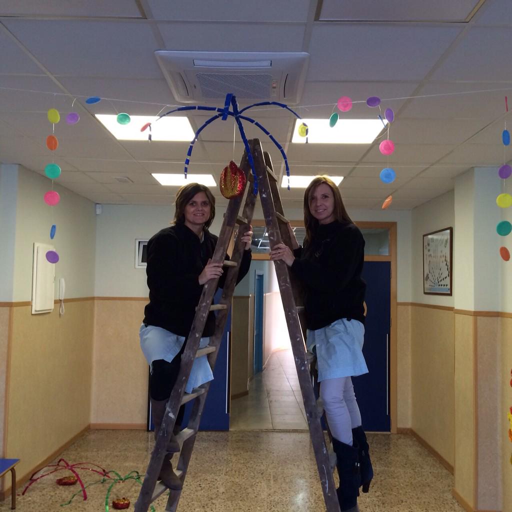 C_E_Marni's tweet photo. #fallasmarni2015 Preparando la "nit del foc"...5 años mañana el resultado final http://t.co/QKRr4ZRD9C
