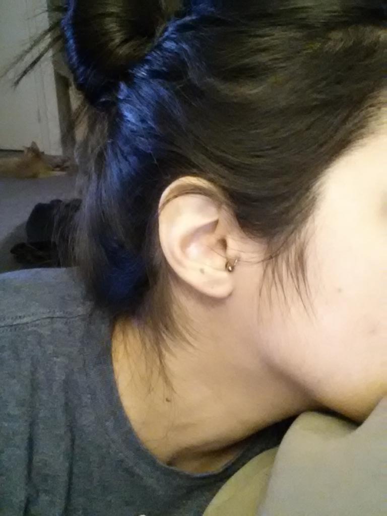 KitCatMeo's tweet photo. So in January I had my tragus pierced and I'm not sure if I'm happy or not. This dang thing keeps getting irritated. http://t.co/MIGy7IgJzm