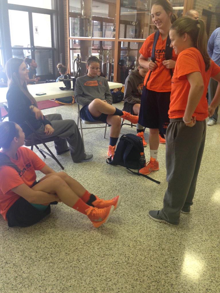 StateWbb tweet picture