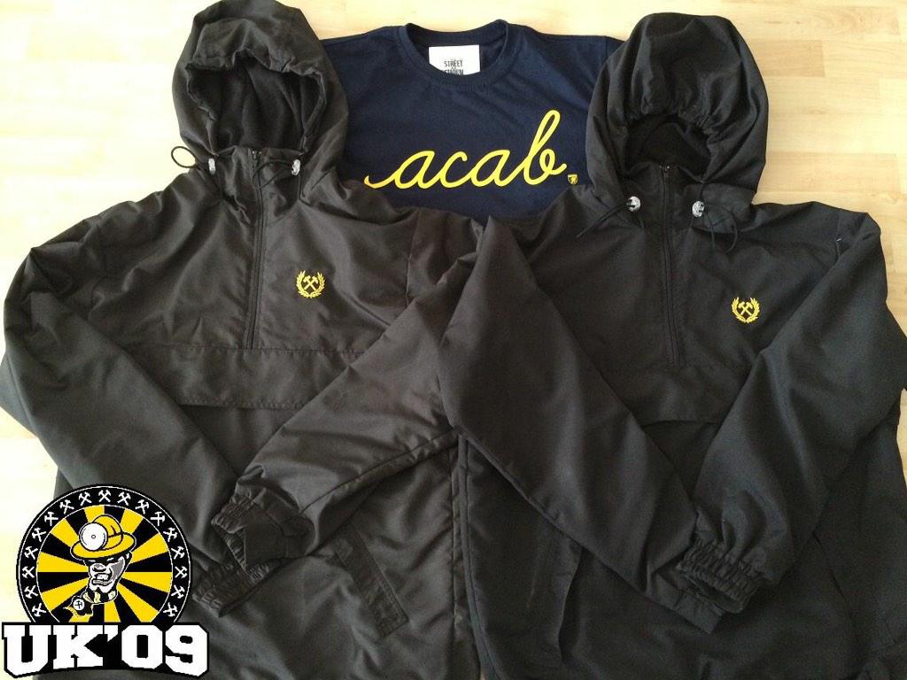 UltrasKerkrade's tweet photo. De Ultras Kerkrade gaan weer Members Only jackets bestellen. http://t.co/dnfU1rcqdq