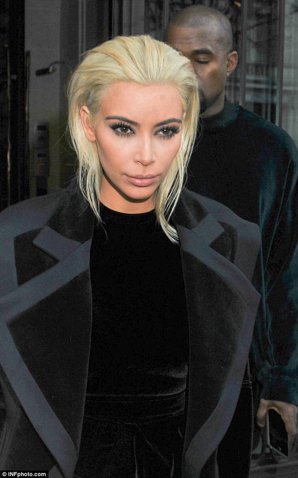 Football Fancast Pa Twitter Kim Kardashian Has Dyed Her Hair
