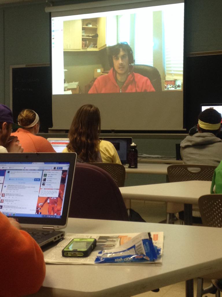 a_robsss's tweet photo. Skyping @ChrisWarcraft instead of having a lecture. My class > Yours #SportsComm #ChrisKluwe #Spinda426 http://t.co/LWouOaqNnN
