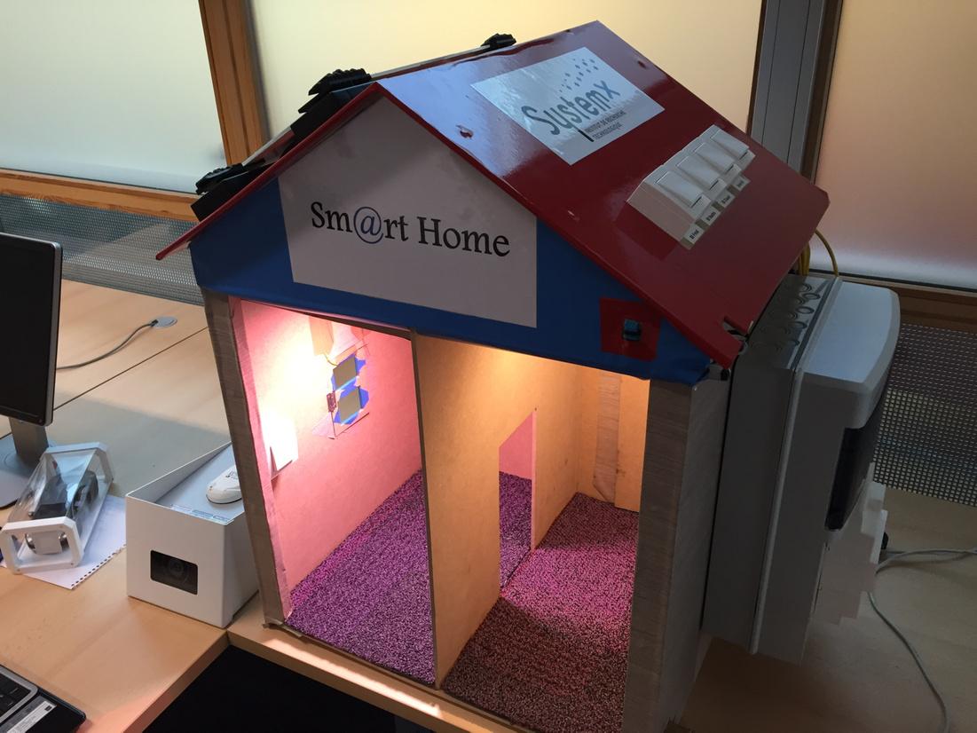 FrancoisStephan's tweet photo. Smart City Energy analytics venez voir notre Smart Home 12 mars #SystemX15 @IRTSystemX @amirabenhamida @Frederic_DS http://t.co/QtjI8peDfY