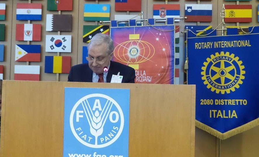 RotaryItalia's tweet photo. Foto #RotaryDay a #Roma #Italia @rotary2080 con Ravi Presidente eletto #Rotary e RRFC S.Piccioni @FAOnews #FAO #RI110 http://t.co/YZw0j9BE52