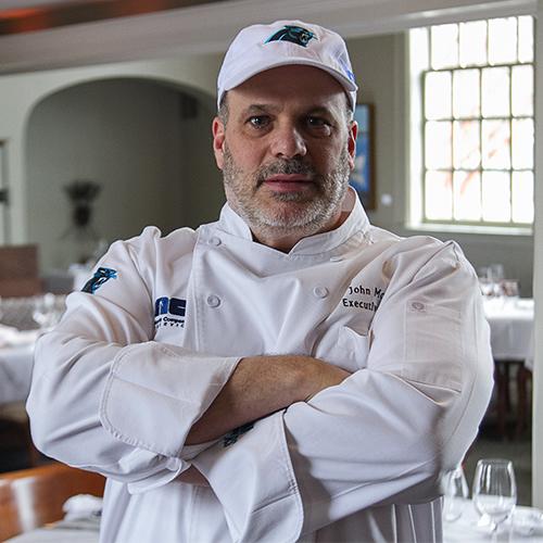 delawarenorth's tweet image. RT @CompDiningNC: Chef John Morey of @DelawareNorth at the Bank of America Stadium in Charlotte #CompDiningNC