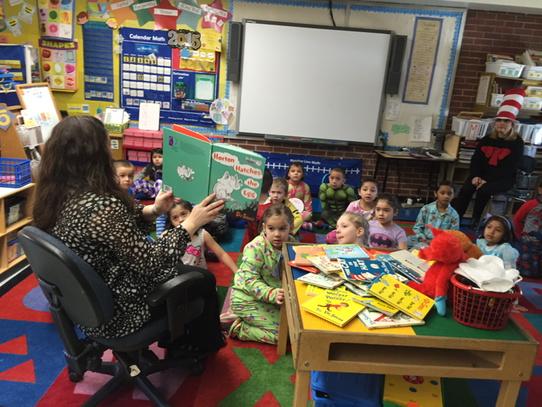 PanthersD100's tweet image. Thanks @D100Piper for being a #royalreader on #readathon no#PARCC day today!