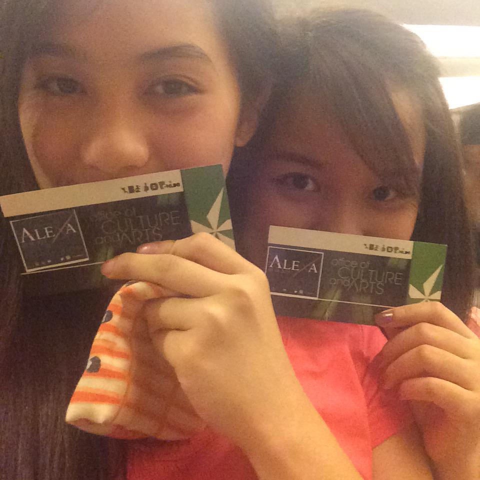 chinalmazan's tweet photo. eh kasi we watched #Alexa2015 ☺️💕 @AubreyHepburnn http://t.co/iglnw3eDVY