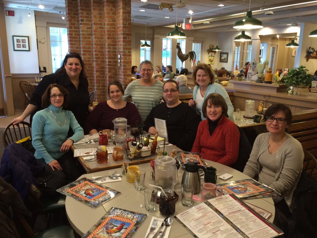 Pixologie's tweet photo. Good times meeting with APPO Midwest Region @CarolineGuntur @OrgThosePhotos @carolynburnham @photoorganizers http://t.co/zSYJ9bnTVb