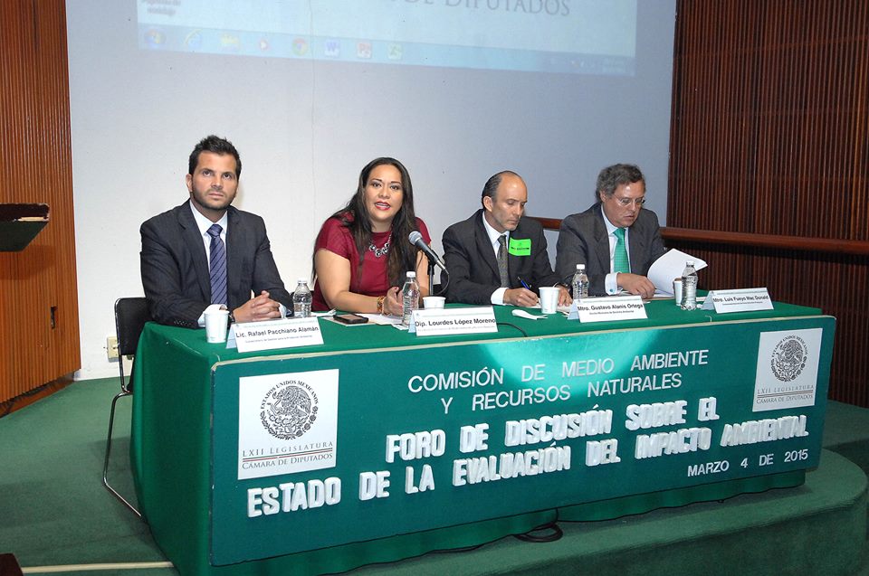 ComarnatMX's tweet photo. Foro de Discusión sobre el Estado de la Evaluación del Impacto Ambiental 2015 #Comarnat @Mx_Diputados @Lulu_Chiapas http://t.co/oMsVui9MEC