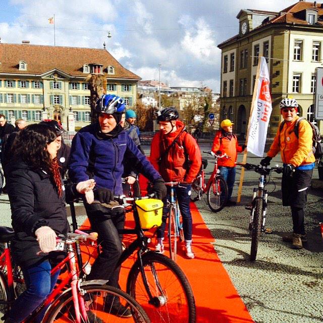Lancement aujourd'hui de l'initiative vélo velo-initiative.ch #Veloinitiative