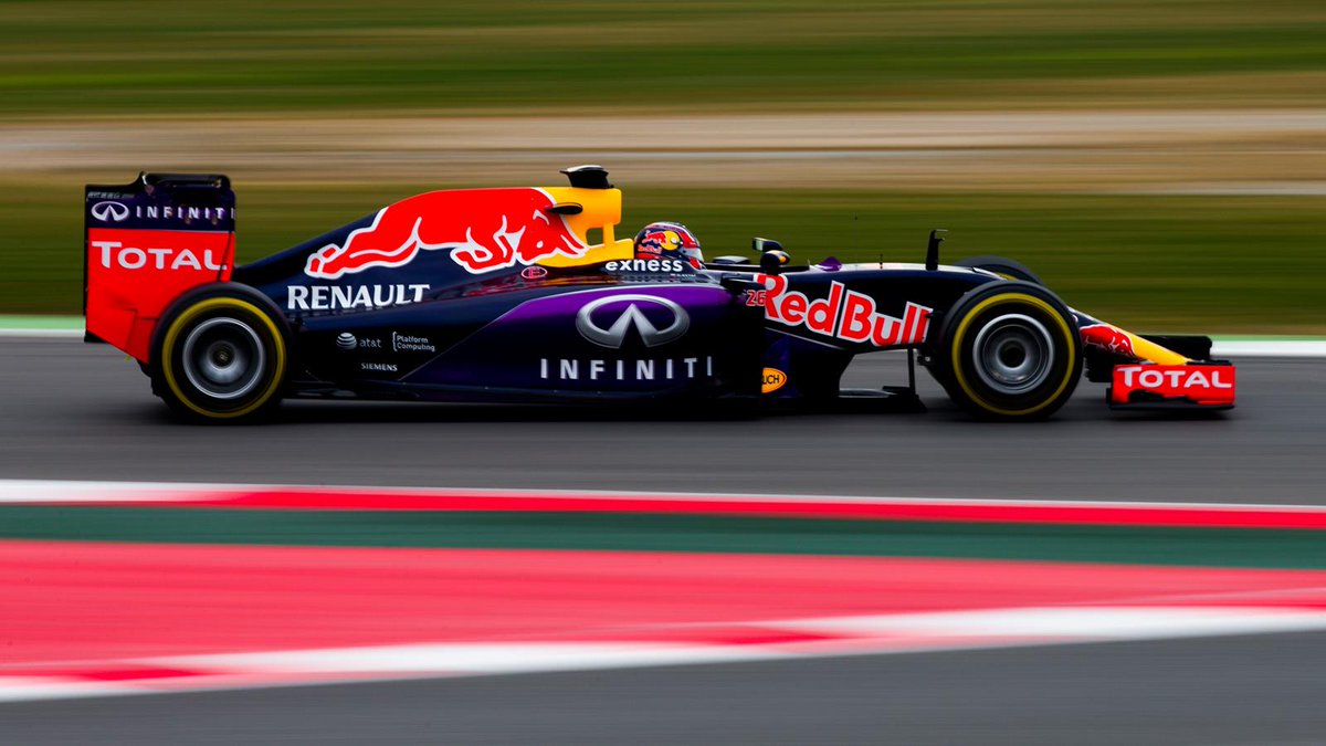 redbullracing's tweet photo. Colour in motion. The #RB11 in its 2015 race livery! #BackinColour http://t.co/MSlzwv0n1X