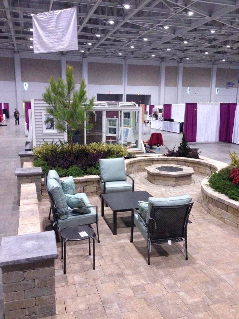 BermudaBros's tweet photo. Final touches on the Bermuda Bros. display at the 2015 Mid-Atlantic Home &amp; Garden Show. Stop by and say hello! http://t.co/wToOQxNu1V