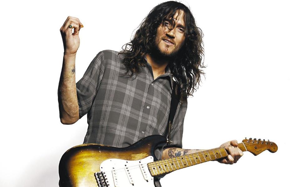 Felicitamos a John Frusciante, ex guitarrista de Red Hot Chili Peppers, por su 45 cumpleaños. Happy birthday! 