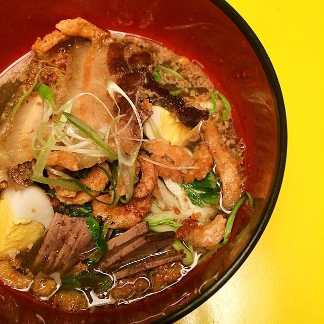 JeepneyNYC's tweet image. Seek wintery solace in a warm bowl of #LaPazBatchoy made with authentic @sunnoodles #jeepn… ift.tt/1EqDGUR